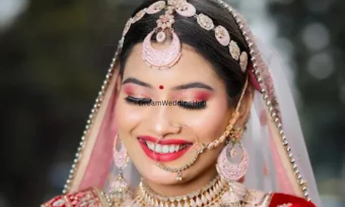 Nisha MakeoverBest Professional Makeup Artist